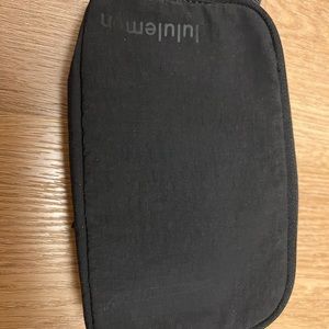 Lulu lemon belt bag